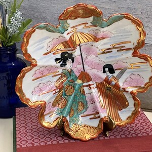 Vintage japanische ausgebogte Geisha-Mädchen-handbemalte Schale | Dekorative Orientalische Schale Gold, Rot, Grün, Rosa