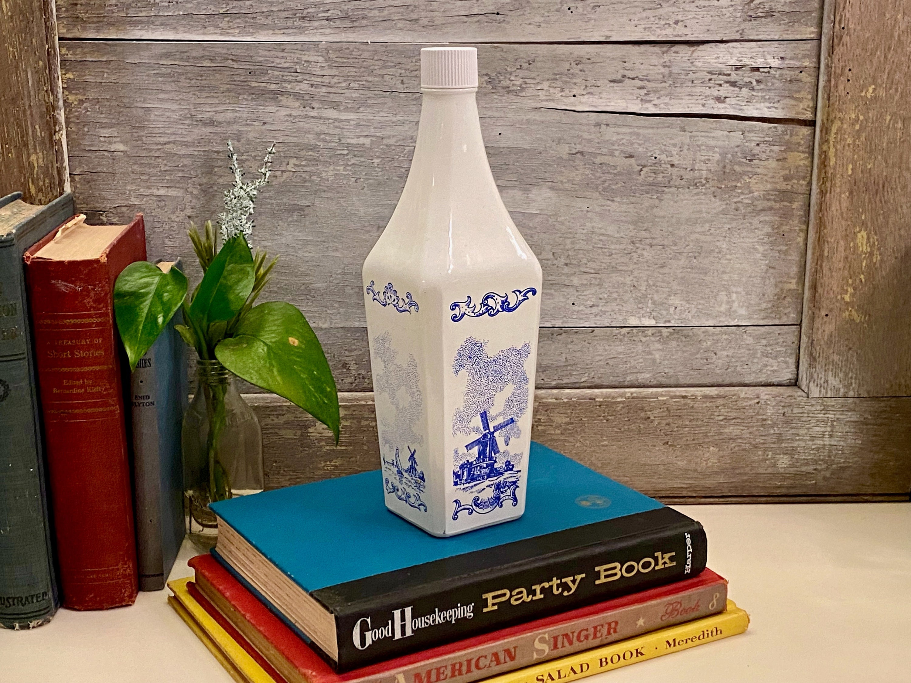 Vintage Vandermint Blue and White Decorative Liquor Bottle | Collectible Vintage Liquor Bottle