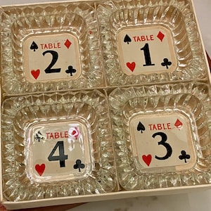 Vintage poker/bridge-asbakken | Retro kaartspeldecoratie | Kristallen tafelnummers