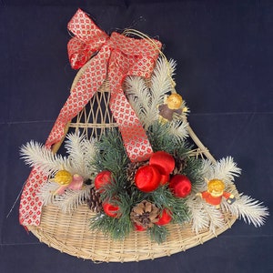 VTG Wicker Rattan Bell Door Wall Decoration Hanging Christmas Cherubs Ribbon