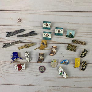 Lot Vtg VFW Veterans Of Foreign Wars Tie Clips Lapel Pins Patriotic Military