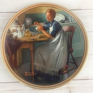 Norman Rockwell vintage verzamelbord &quot;Working In The Kitchen&quot; van Knowles