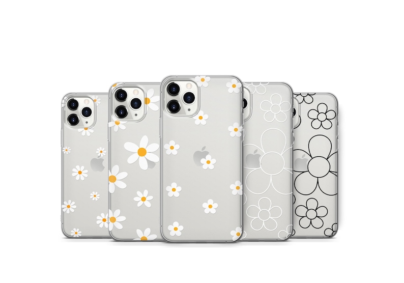 Może przedstawiać: Pięć przezroczystych etui na telefon z r&oacute;żnymi wzorami kwiatowymi. Etui są przeznaczone do iPhone'a 14 Pro Max i prezentują r&oacute;żne wzory kwiatowe, w tym stokrotki, proste kwiaty i czarne kontury kwiat&oacute;w.