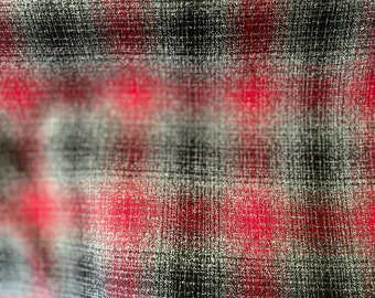 Robert Kaufman flannel Red gray and blackwindowpane plaid