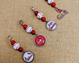 NewLightGifts Personalized St Louis Cardinals Keychain Tag - Retro Key Tag - Custom Engraved - Fan Name - Baseball Coach Gift - Licensed MLB Key Ring