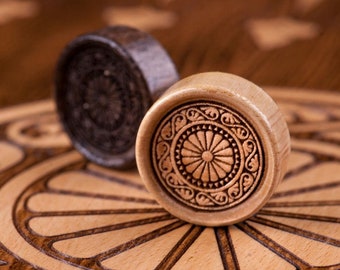 Wooden Backgammon Pieces, Engraved Ornamental Patterns