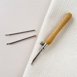 Lavor Adjustable Punch Needle Embroidery Set
