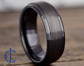 Mens Tungsten Wedding Band, Black Tungsten Ring, Gunmetal Mens Ring, Male Wedding Ring, Mens Engagement Ring, Engraved Ring, 8MM Wide