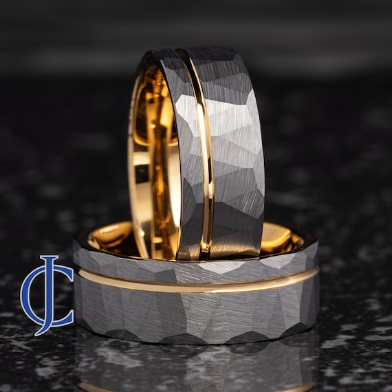 NUNCAD Hammered Tungsten Rings For Men & Women - 8mm Gold Brushed Wedding Band With Stepped Edge Comfort Fit