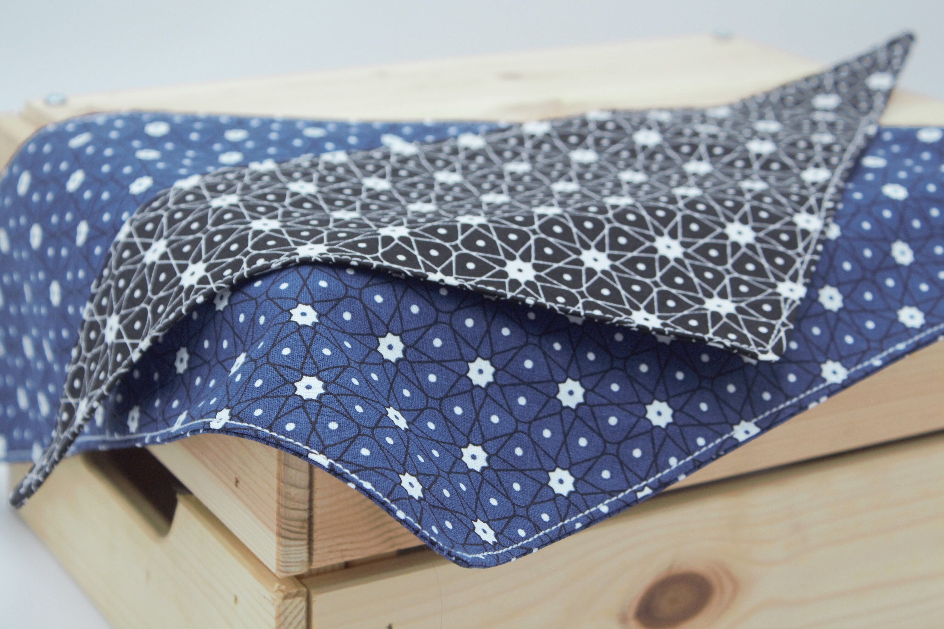 Bandanas Mosaïque Bleu/Noir Pour Chien