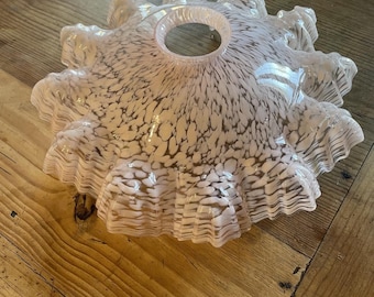 Art Deco Mottled Pink Glass Fluted lampshade;