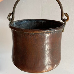 Antique French Hand made dovetailed copper marmite/cauldron.