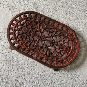Painted Cast Iron oval Trivet