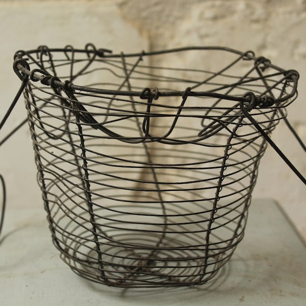 Vintage French Woven Wire salad / egg basket