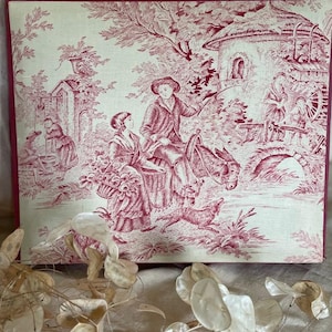 Vintage Toile de Jouy lidded box