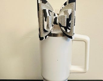 Fiocco di paglia fatto a mano con motivo mimetico, bianco e nero, per bicchiere Stanley da 40 once / Cup Bling / Accessorio con fiocco estetico da ragazza / Riutilizzabile alla moda