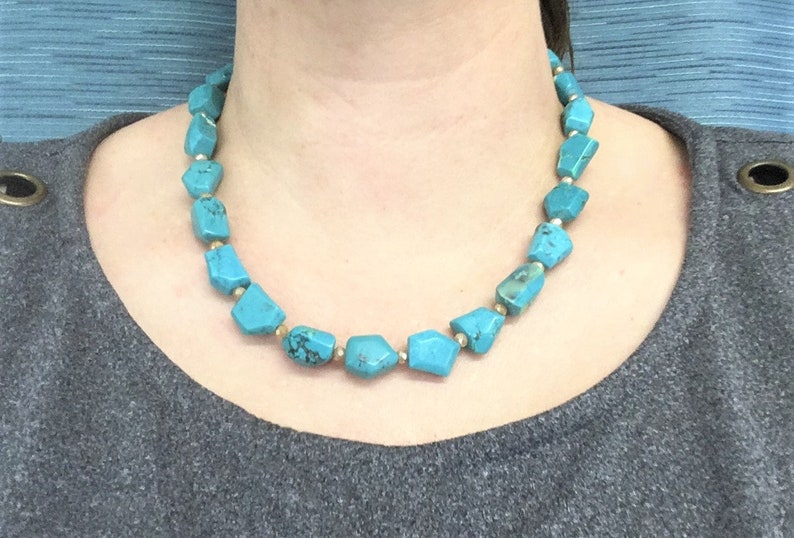 Jewelry Set for Women Turquoise Magnesite Beaded Necklace and Earrings Stone Beaded Necklace and Earrings Turquoise Jewelry Set