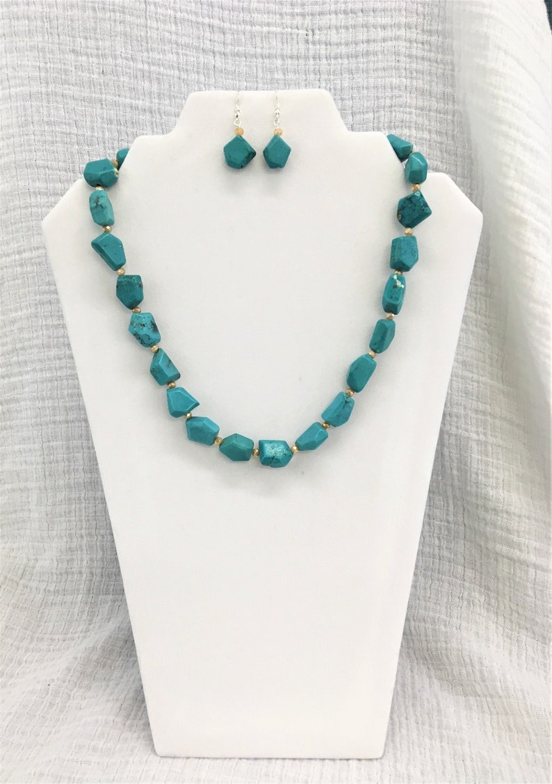 Jewelry Set for Women Turquoise Magnesite Beaded Necklace and Earrings Stone Beaded Necklace and Earrings Turquoise Jewelry Set