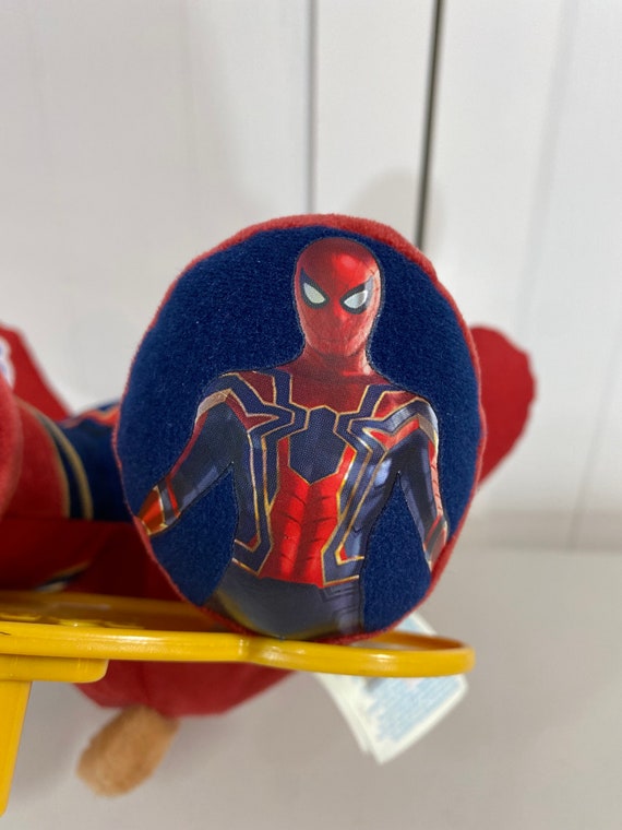 Build A Bear Marvel Avengers Iron Spiderman en peluche 40,6 cm de haut avec  pyjama -  France