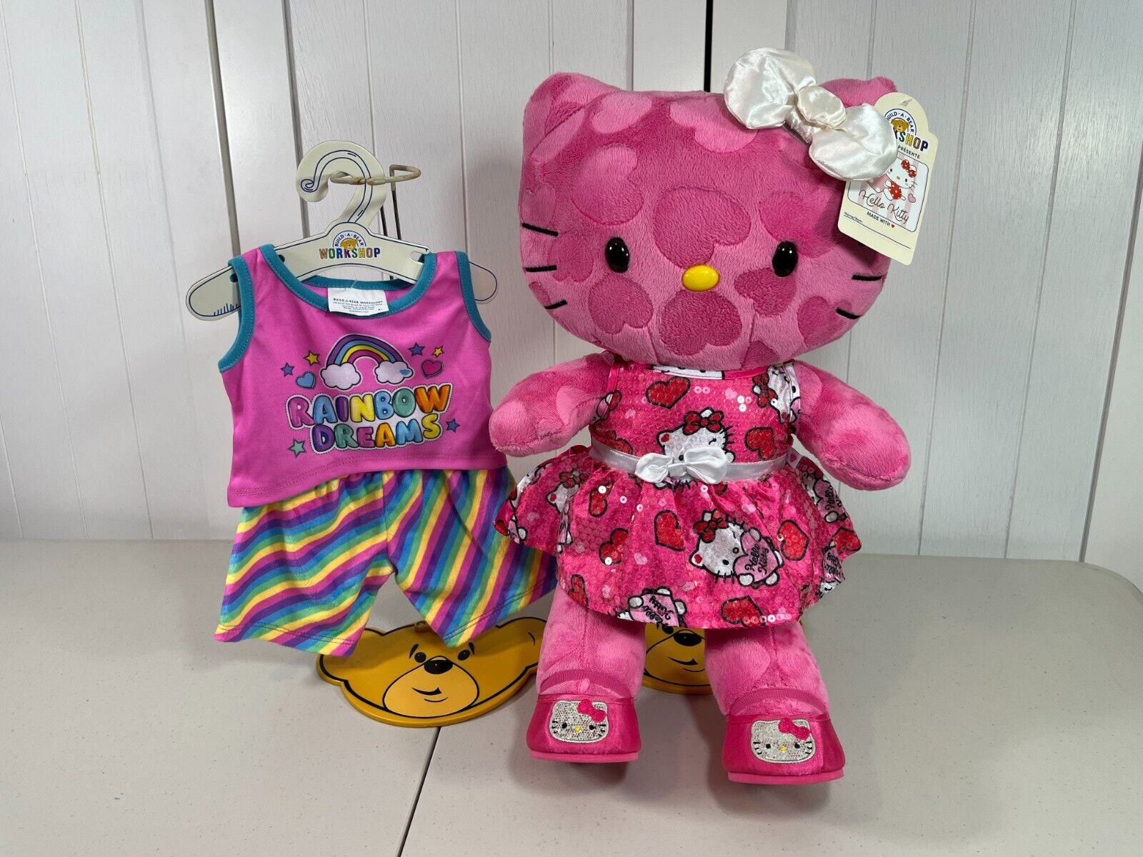 Build a Bear Hello Kitty Pink Hearts Valentine's Day 18” Plush Stuffed  Animal - Stuffed Animals & Plush