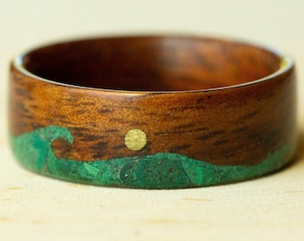 Koa Wood Ring with Mountain Inlay Malachite, Ocean Mountain Ring Hiker Climber, Wood Ring with Green Gem, Outdoor Enthusiast Gift for Him