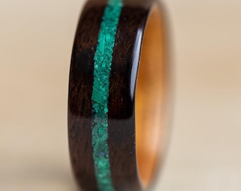 Ebony Wood and Koa Wood Ring with Malachite Green Gemstone Inlay, Anniversary Ring for 5th Anniversary Gift, Ring with Band Detail Gem