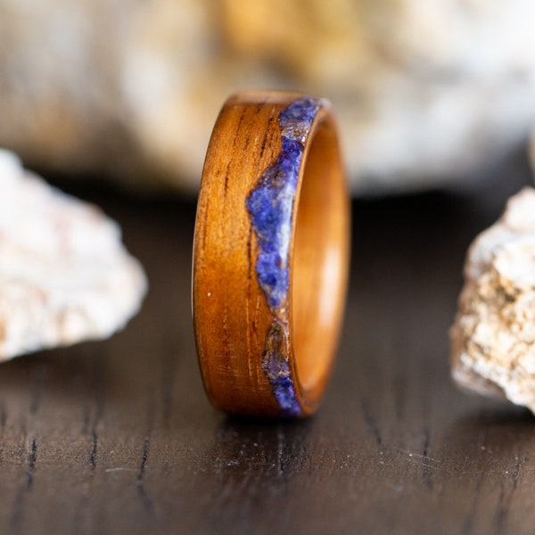 Koa wood ring, wooden ring, bentwood rings, wood wedding bands, women nature ring, real flower ring, floral ring, mountain ring, boho rings