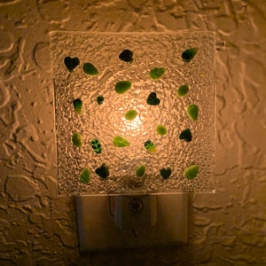 Green Leaf Night Light - FREE SHIPPING