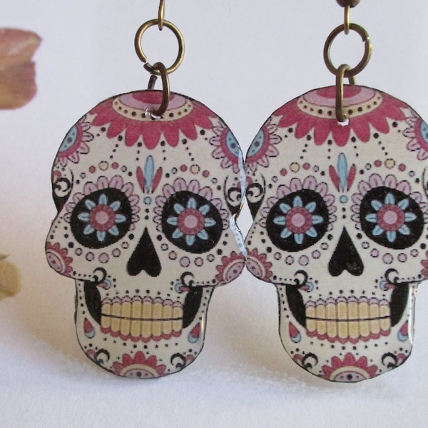 Boucles d'oreilles crâne mexicain, boucles d'oreilles Halloween, bijoux faits à la main. Catrina. Bijoux faits à la main. Cadeau original pour femme.