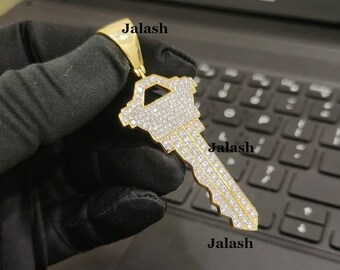 2.48 Ct Round VVS Natural Tester Passing Moissanite Diamond Customized Lock Master Key Pendant 14k Yellow Gold Plated Over 925 Silver