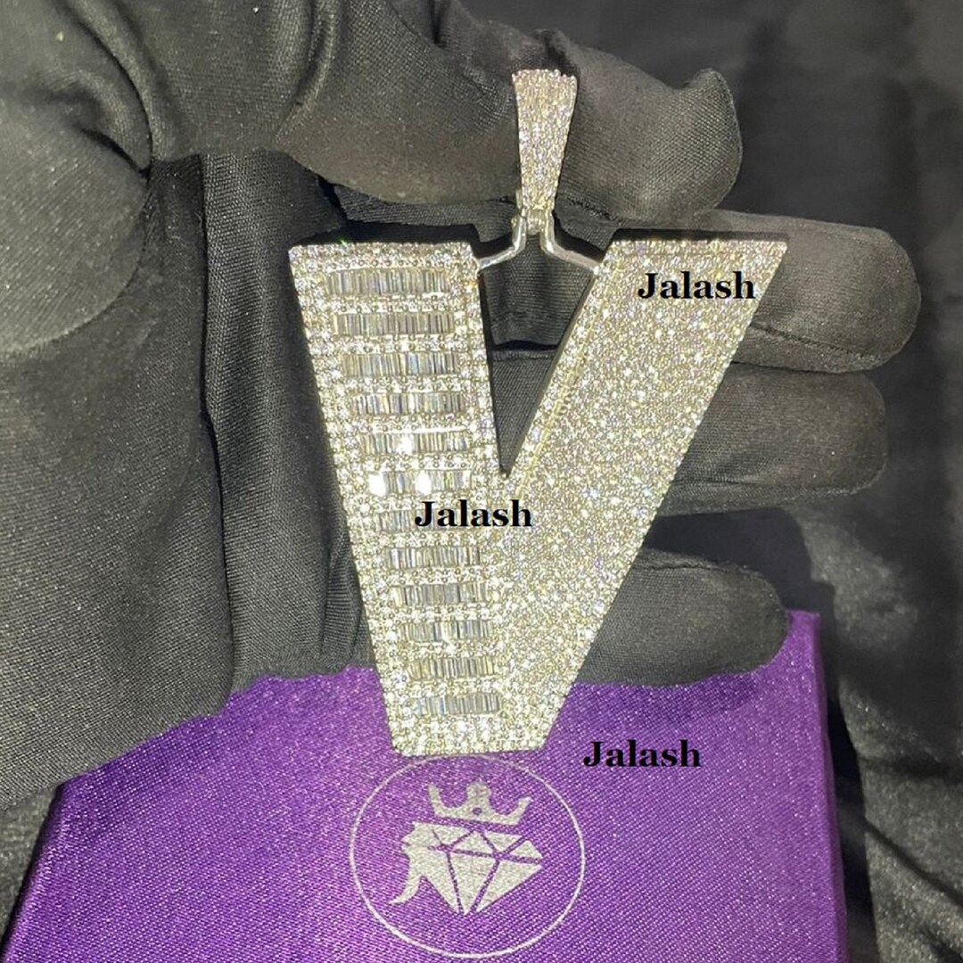 Moissanite Initial Custom Letter V Pendant, Rapper Letter Charm ...