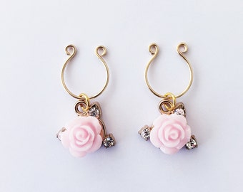 Nippelringe Nicht-Piercing Mit Rosen und Edelsteinen. Reifen Körperschmuck