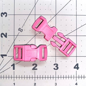 Set of 8, 1/2” Pink Plastic Side Release Buckle Hardware for collar, purse, and crafting