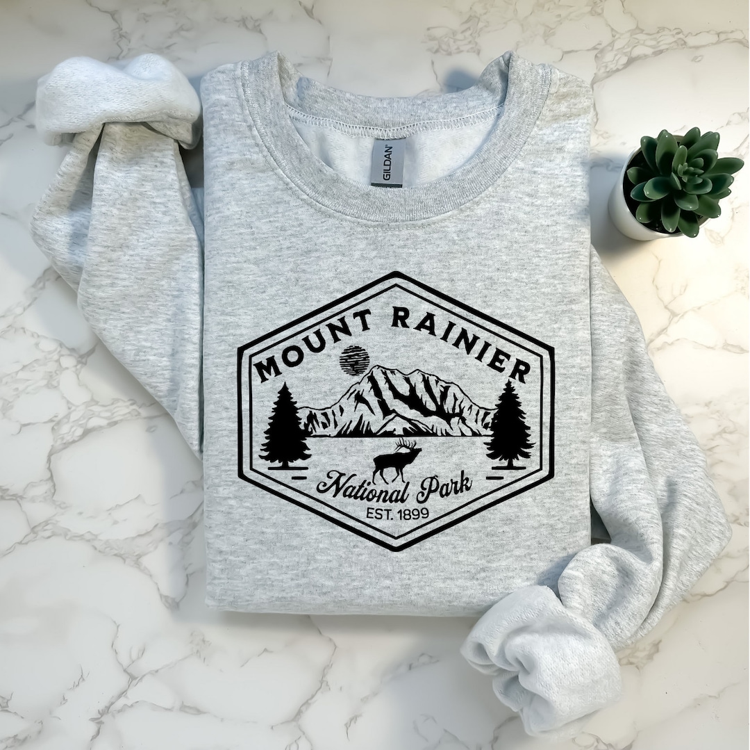 Mount Rainier National Park Sweatshirt - Etsy