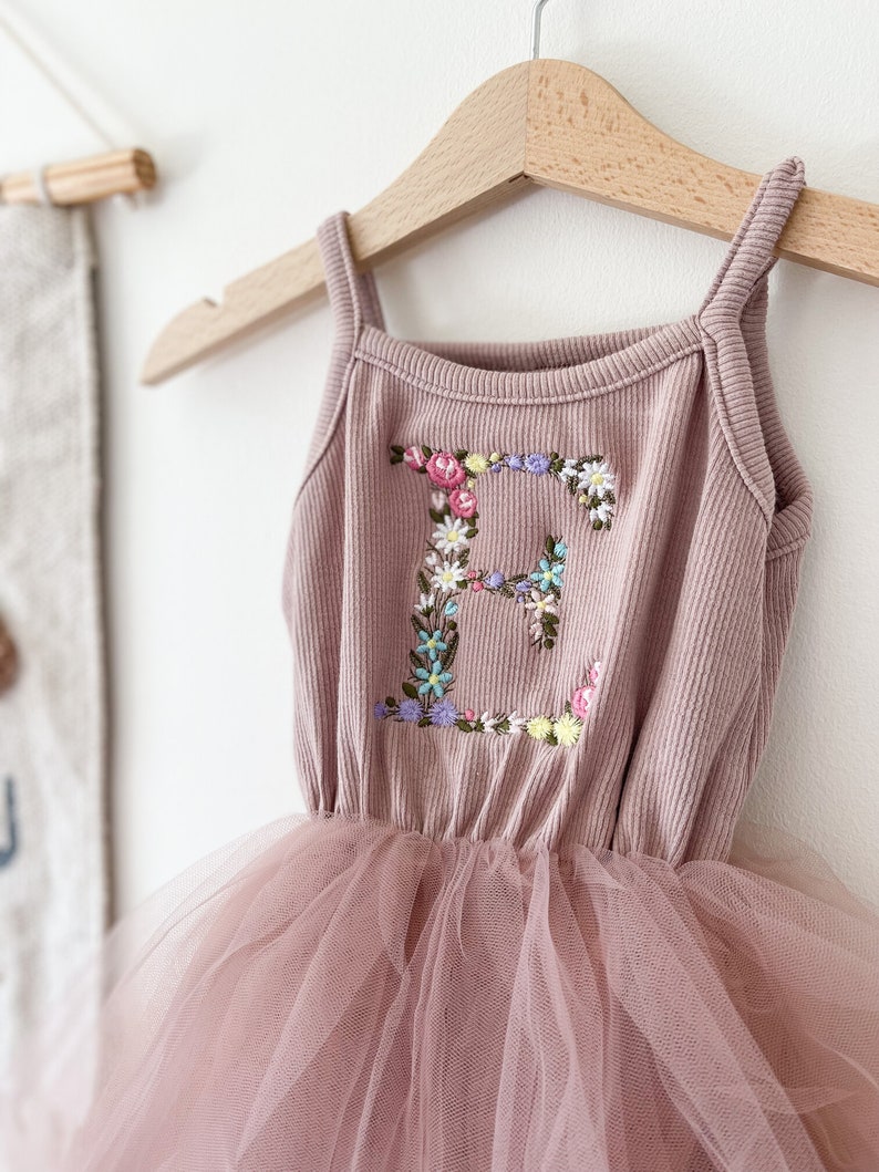 Personalised Embroidered Floral Initial Tutu Dress - Ballerina, Princess, Flower Girl Dress, Birthday Outfit afbeelding 10