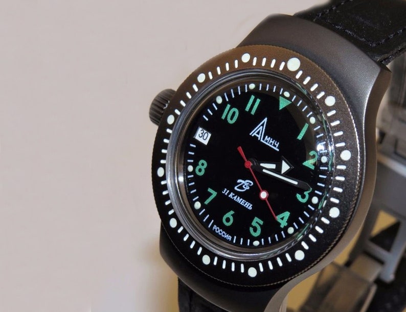 Электронные часы диджитал клок 1018. 15. Часы 006. O'clock часы. Часы 6 часов.