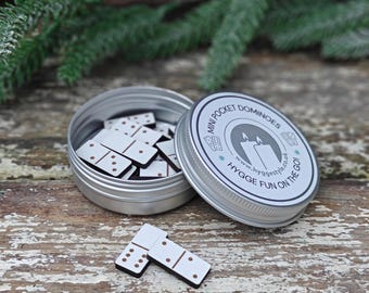 Mini Travel Dominoes in Pocket Tin, 28 Piece Pub 5s and 3s Game With Instructions