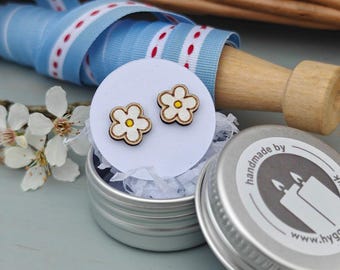 Handpainted Birch Daisy Stud Earrings, Scandi Folk Art, Minimalist Nordic Jewelry (Gift Tin)