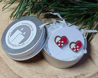 Handpainted Danish Christmas Julehjerte Stud Earrings, Woven Hearts,  (Gift Tin)