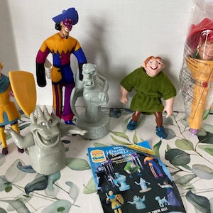 Vintage Toys ~ HUNCHBACK of NORTE DAME 1996 ~Burger King Kids Club Toys Esmeralda, Phoebus, Quasimodo, Clopin, Claude Frollo