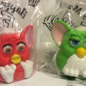 Vintage Toys ~ FURBY&#39;S 1999 ~ Mc Donald Happy Meal Toys ~ NIP