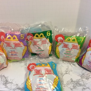 Vintage Toys ~ WINNIE The POOH 1999 ~ Mc Donald Happy Meal Toys ~ NIP