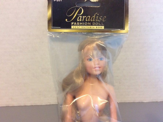 victoria rose doll