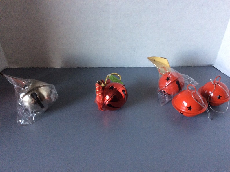 Christmas ~ 5 Jingle Bells 2 12\u201d to 3\u201d