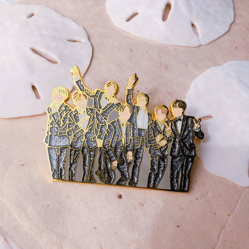 bts pin bag