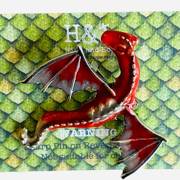 Rode draak broche | Drakenmeesteres Koningin | GEKREGEN | Broche pin-badge | Emaille broche | Welshe draak | Wales | Tasaccessoire | Portemonnee | Kerkers