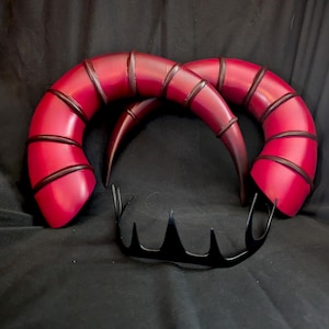 Lilith Horns