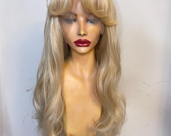 SabrinaCarpente-Inspired Butter Blonde Curtain Bangs Lace Front Wig | Sabrina-Style Wig | Cosplay Wig | Drag Queen Wig