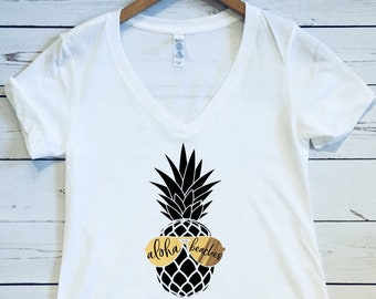 Aloha Beaches, Women's V Neck T Shirt, Aloha Beaches Shirt, Pineapple Shirt, Summer Beach Shirt Chillin Pineapple, Bachelorette Party Shirts