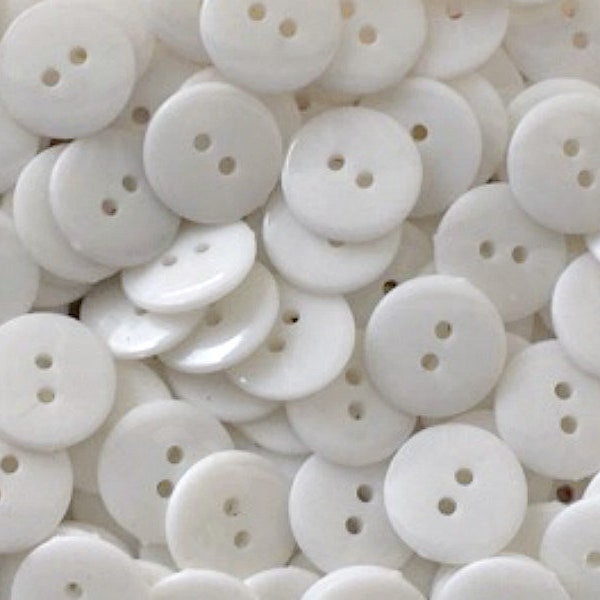 20 White Round Resin Buttons - Craft Buttons - Sewing Buttons - Sweater  Buttons - 15mm - #PRB0042